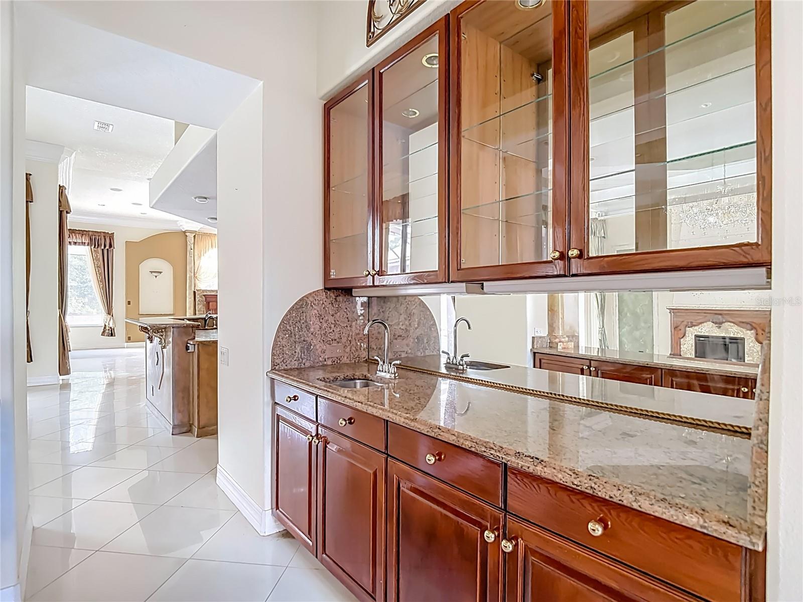 9460 BEARFOOT TRL, WEEKI WACHEE, FL, 34613