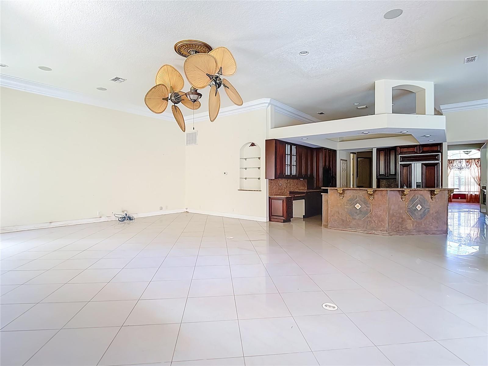 9460 BEARFOOT TRL, WEEKI WACHEE, FL, 34613