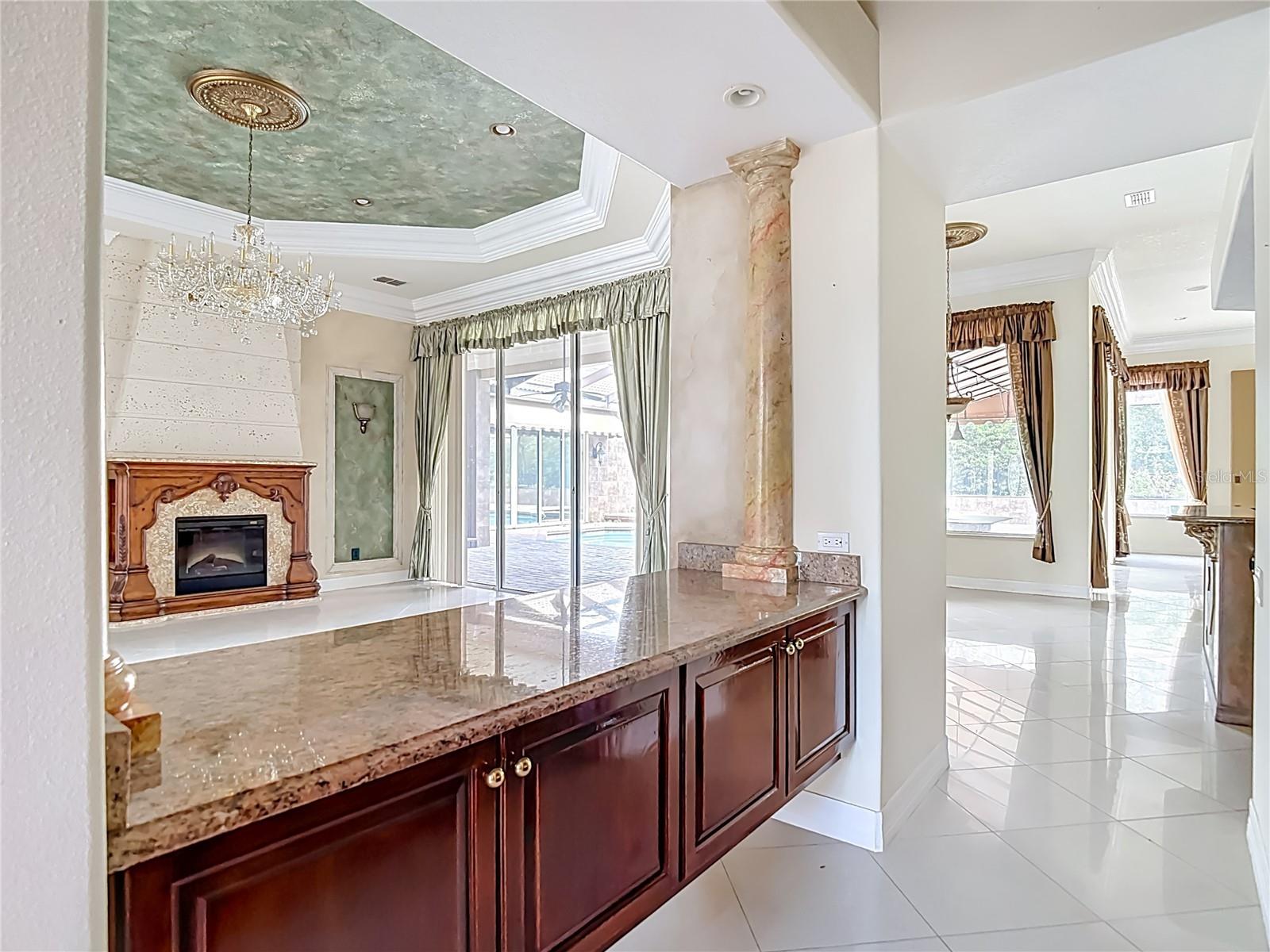 9460 BEARFOOT TRL, WEEKI WACHEE, FL, 34613