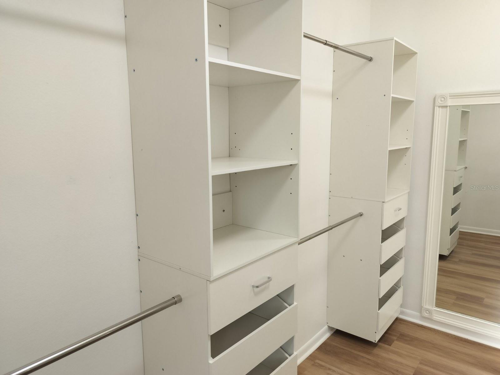 3403 Bloomingdale Oaks