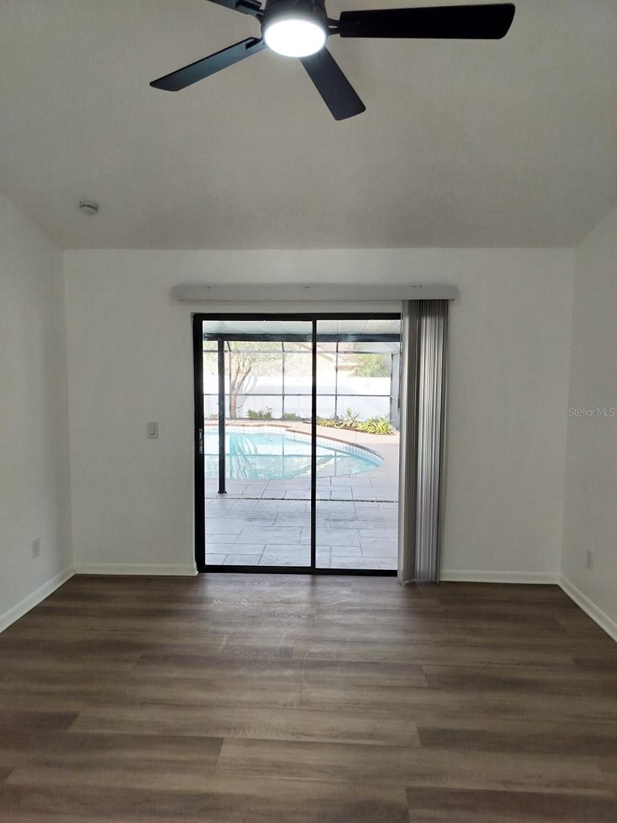 3403 Bloomingdale Oaks