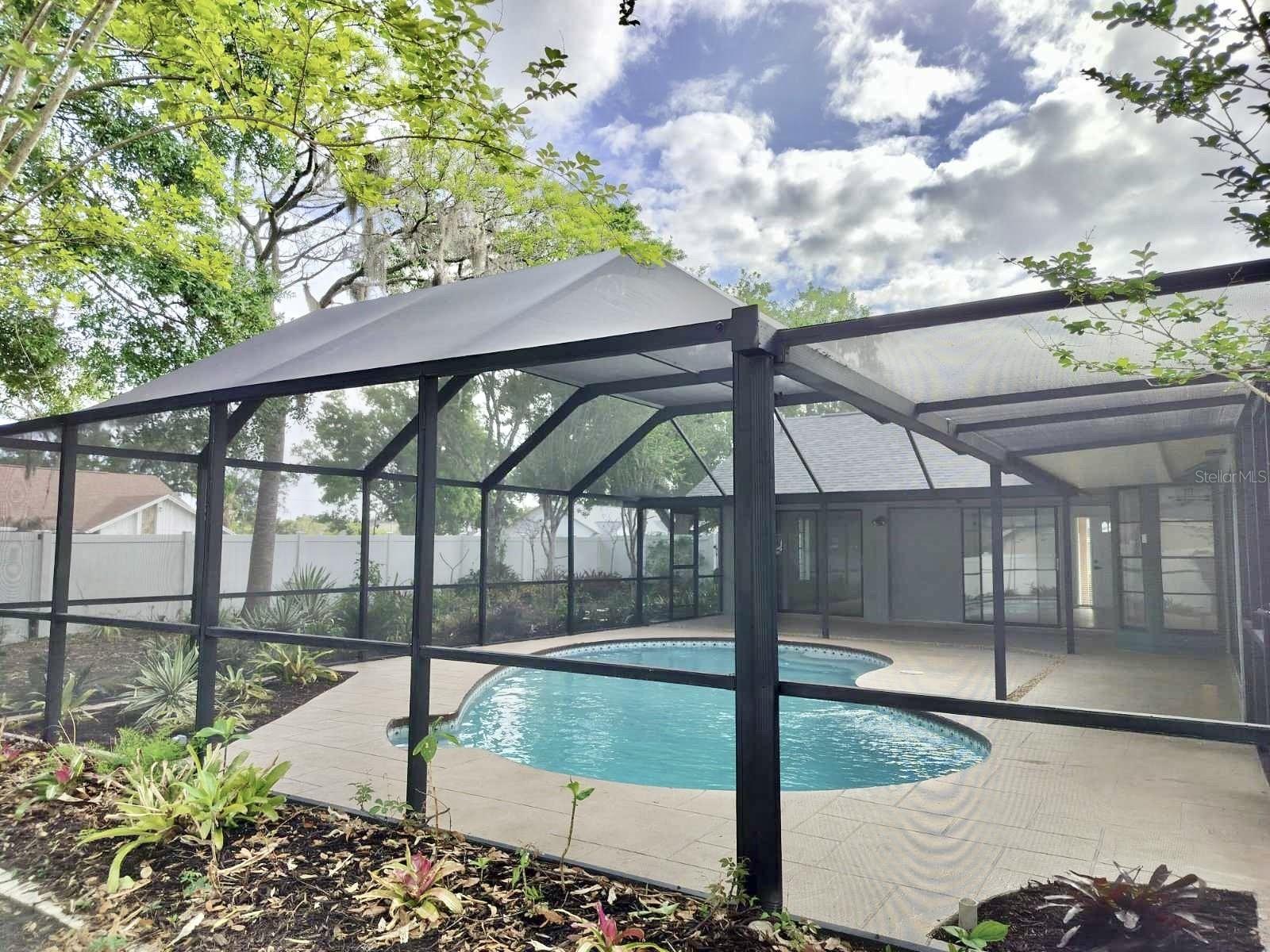 3403 Bloomingdale Oaks