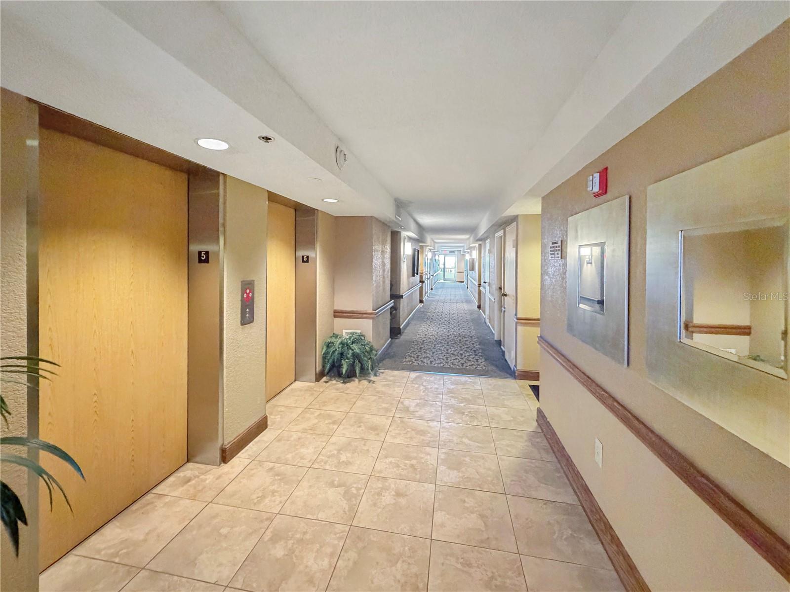 2333 FEATHER SOUND DR #C206, CLEARWATER, FL, 33762