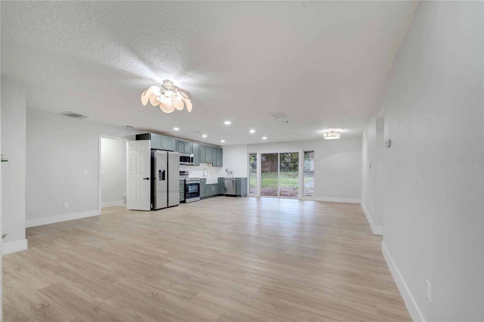 7043 CARLENE DR, ORLANDO, FL, 32835