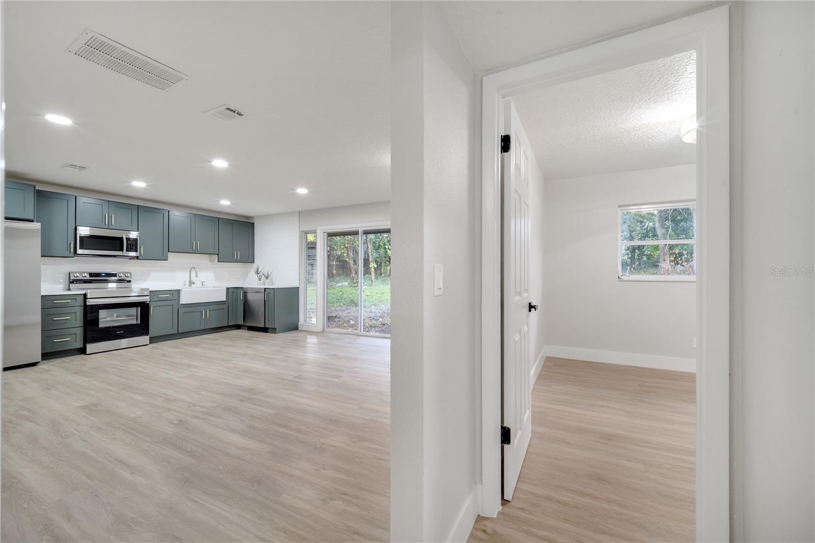 7043 CARLENE DR, ORLANDO, FL, 32835