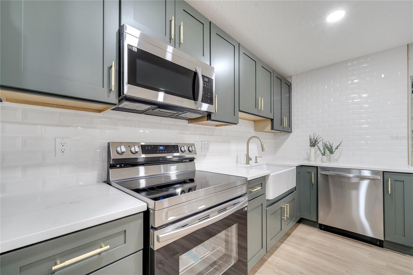 7043 CARLENE DR, ORLANDO, FL, 32835