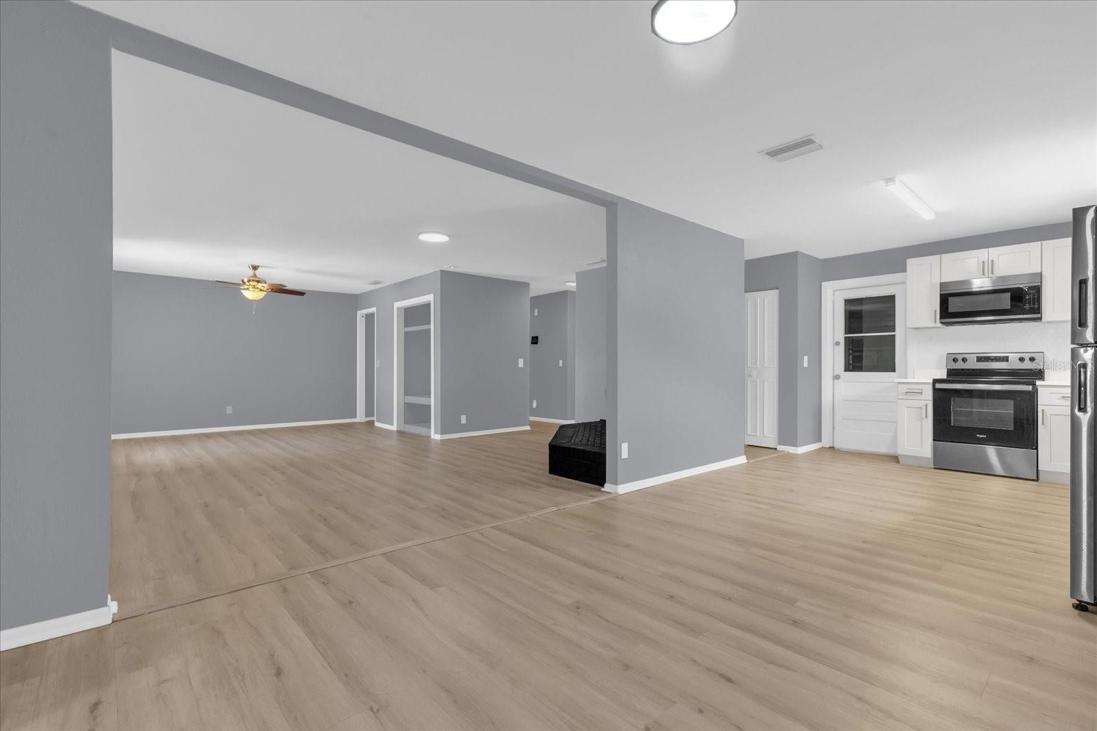 303 DILLON ST, WINTER HAVEN, FL, 33880