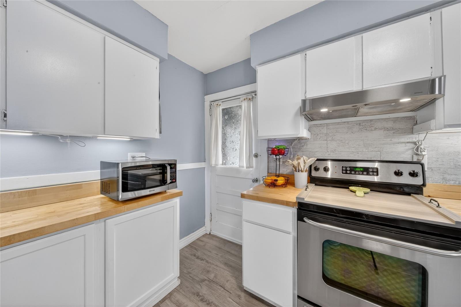 221 AVENUE F SE, WINTER HAVEN, FL, 33880