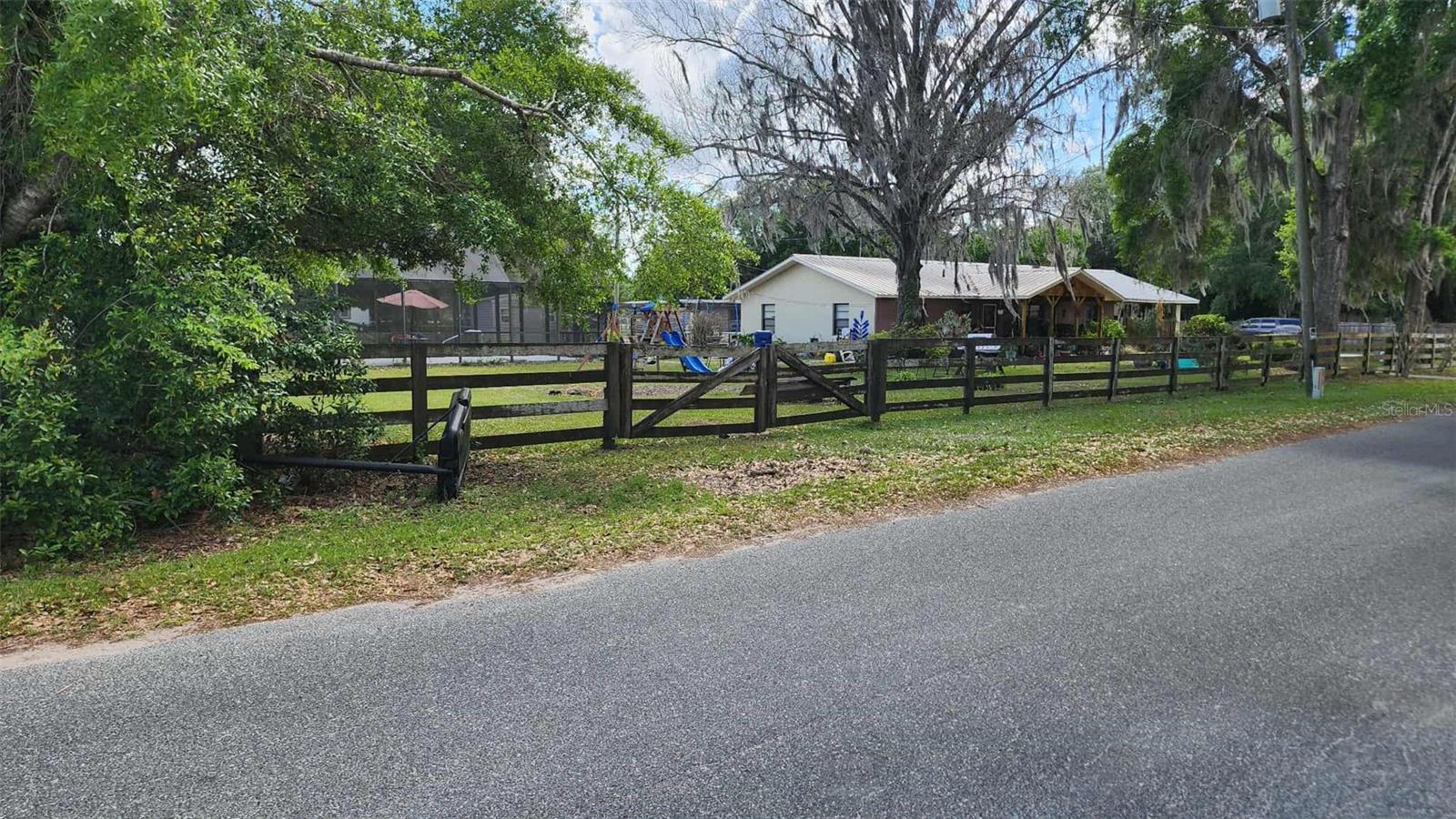 151 ELM ST, CENTER HILL, FL, 33514