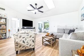 2201 PINE DR, TARPON SPRINGS, FL, 34689