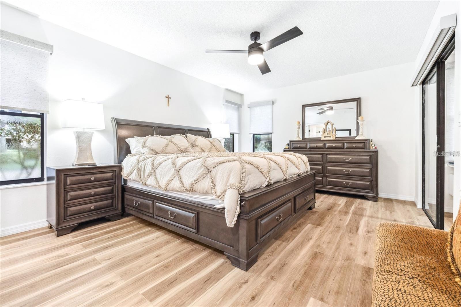 2201 PINE DR, TARPON SPRINGS, FL, 34689