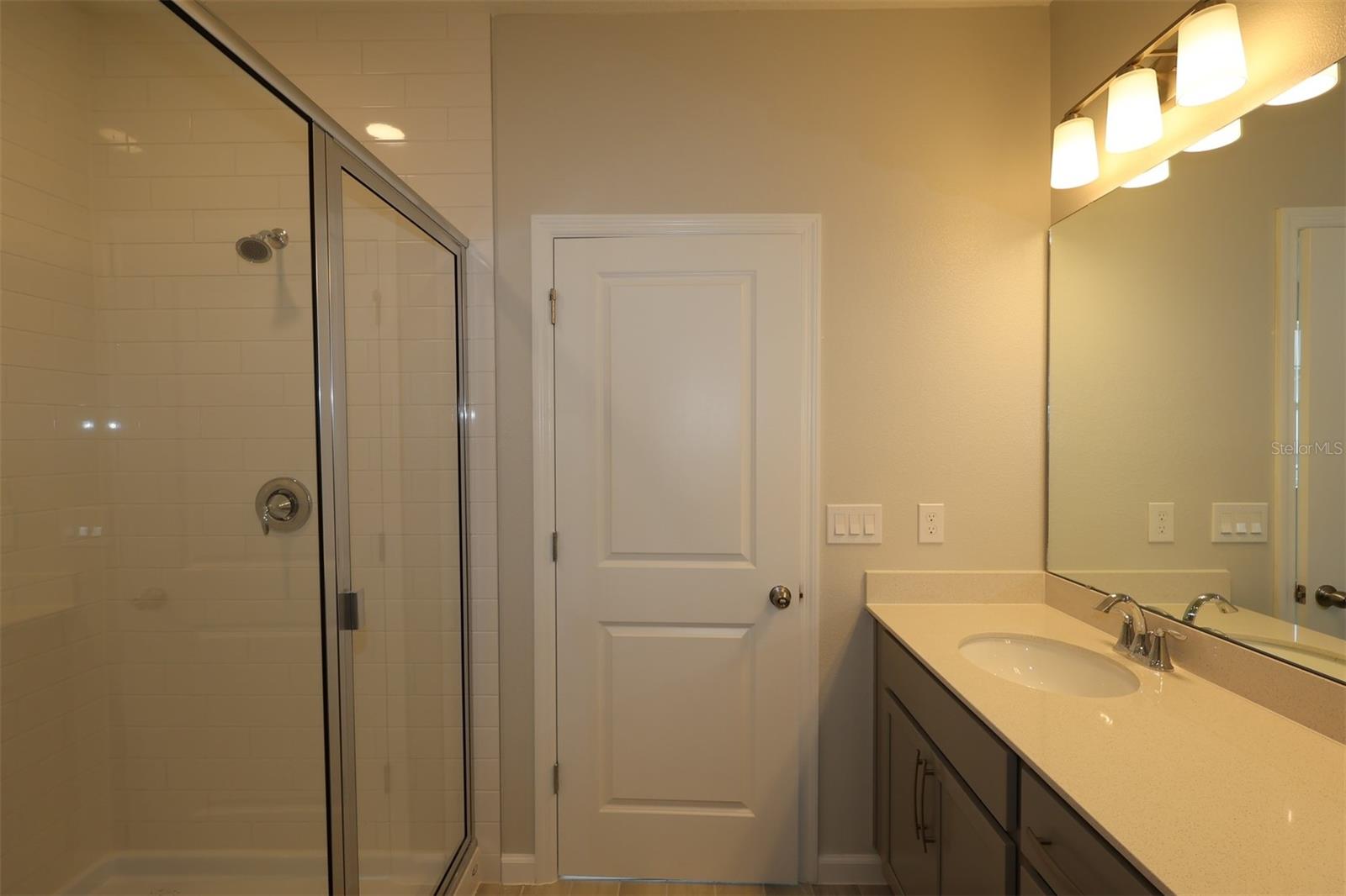 1402 MOUNT ROYAL DR, ST CLOUD, FL, 34771