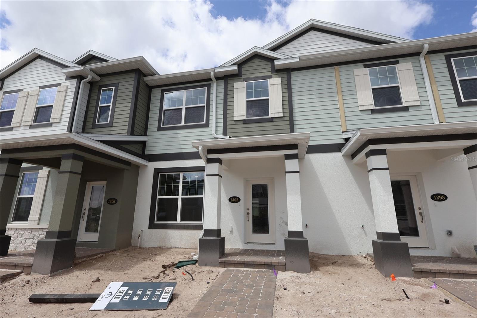 1402 MOUNT ROYAL DR, ST CLOUD, FL, 34771