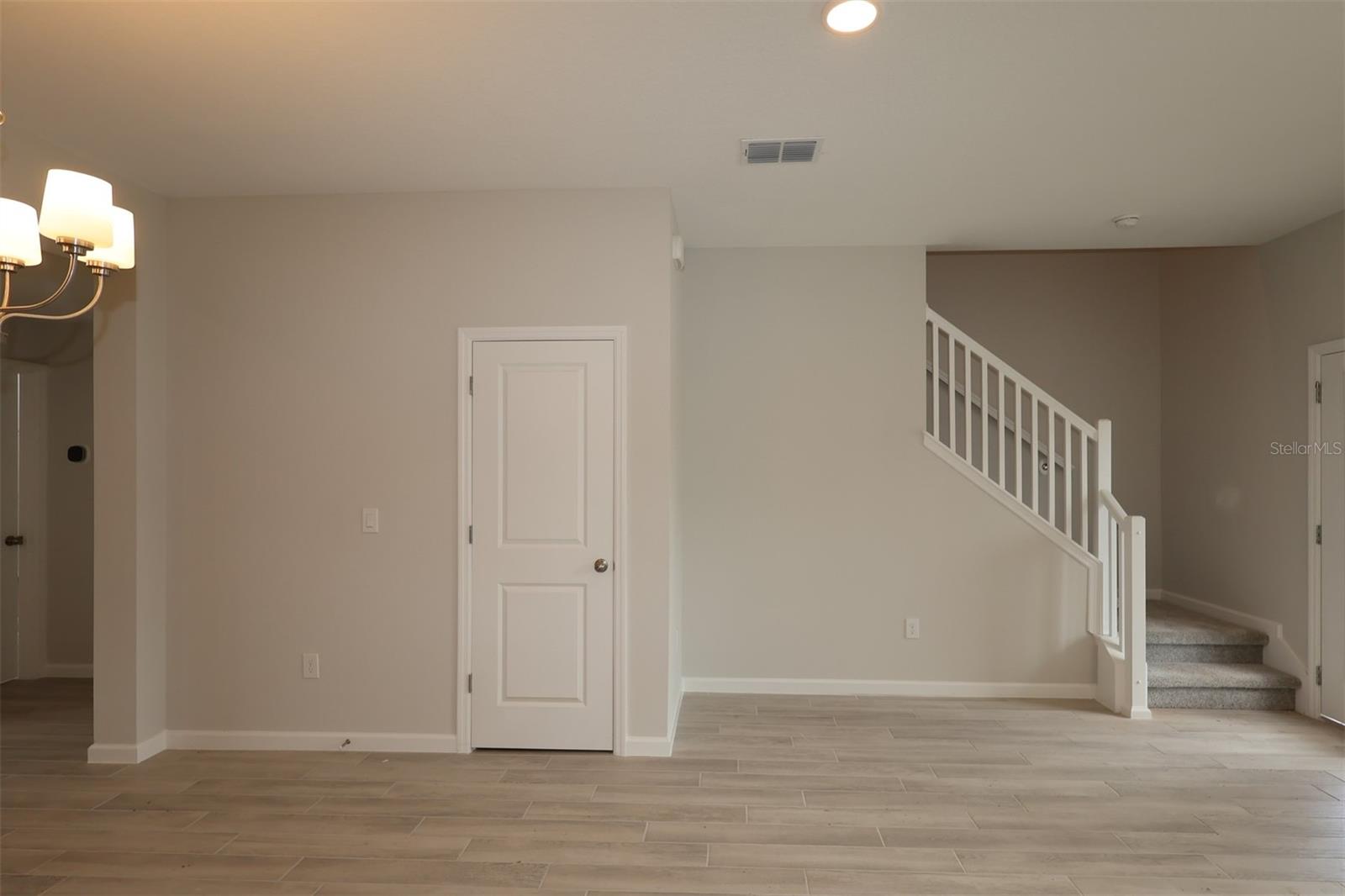 1402 MOUNT ROYAL DR, ST CLOUD, FL, 34771