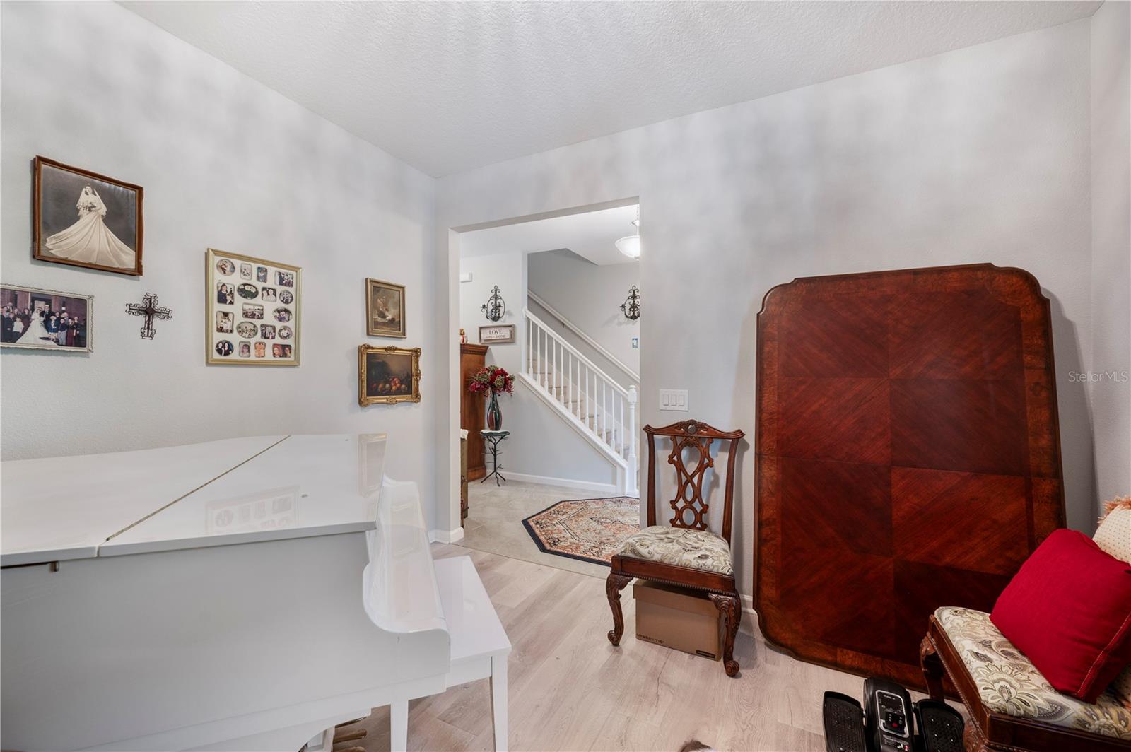 437 SAPPHIRE DR, DAVENPORT, FL, 33837