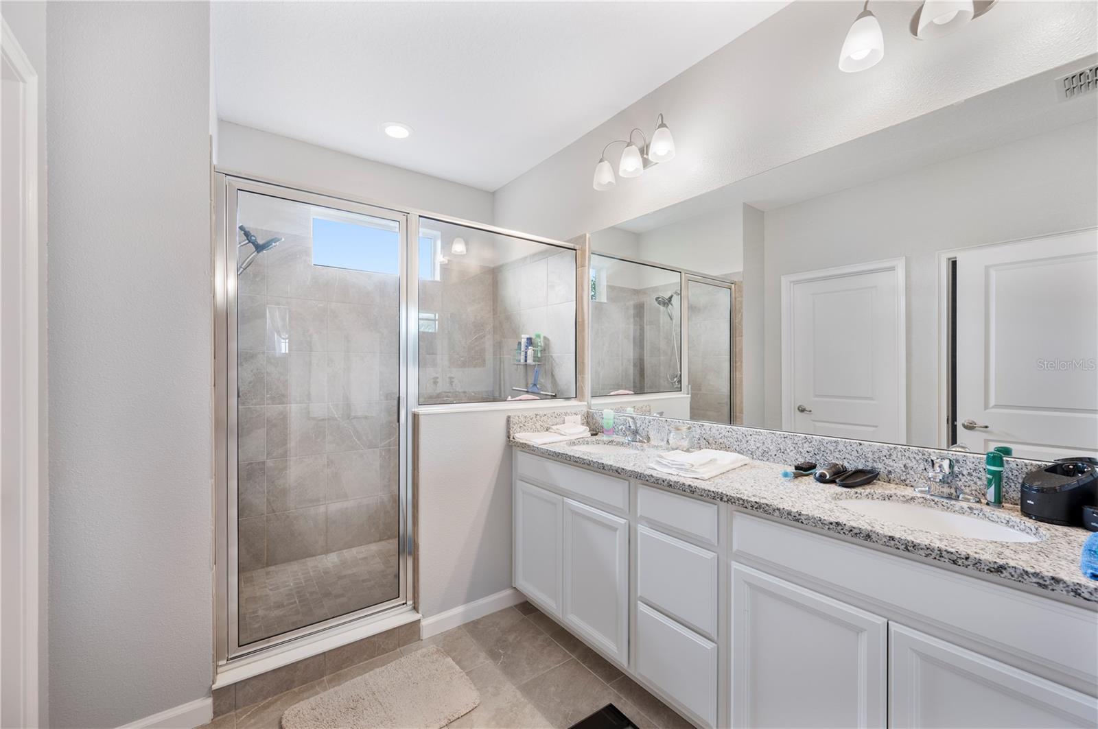 437 SAPPHIRE DR, DAVENPORT, FL, 33837