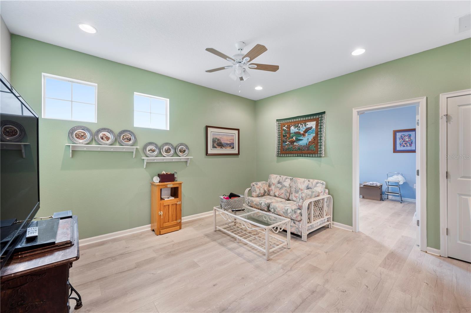 437 SAPPHIRE DR, DAVENPORT, FL, 33837