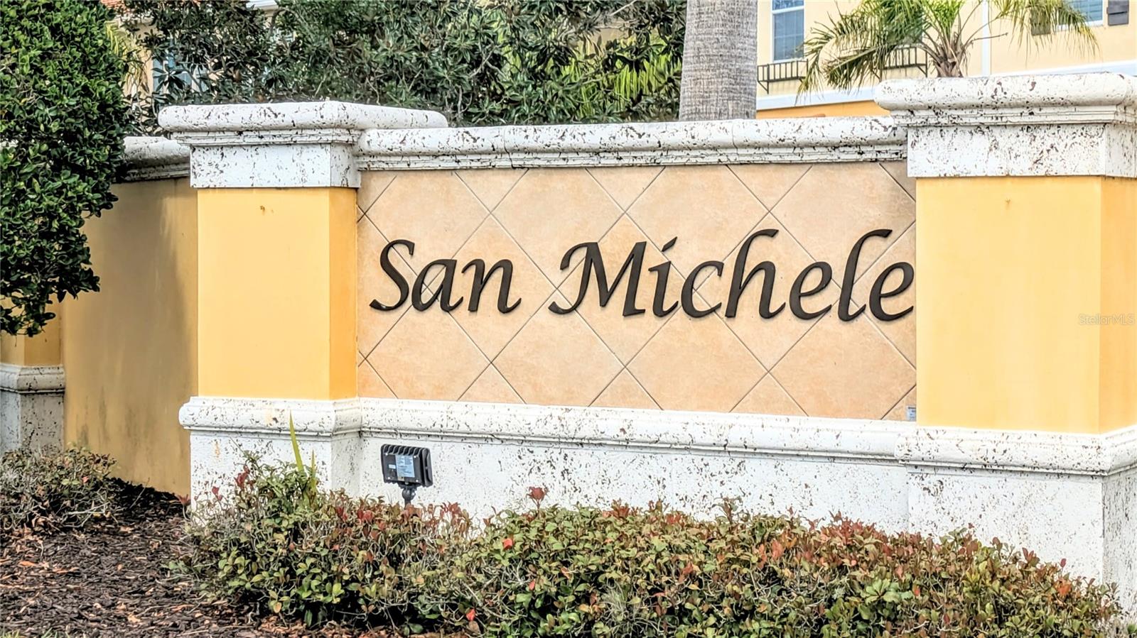 3880 82ND AVENUE CIR E #101, SARASOTA, FL, 34243