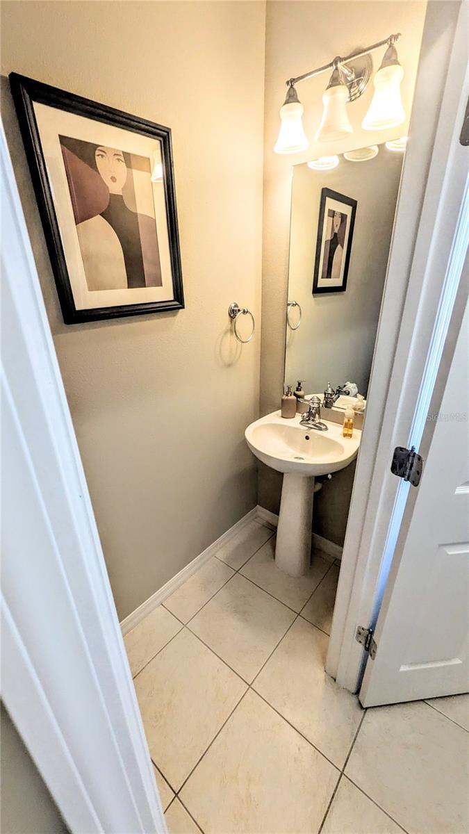 3880 82ND AVENUE CIR E #101, SARASOTA, FL, 34243