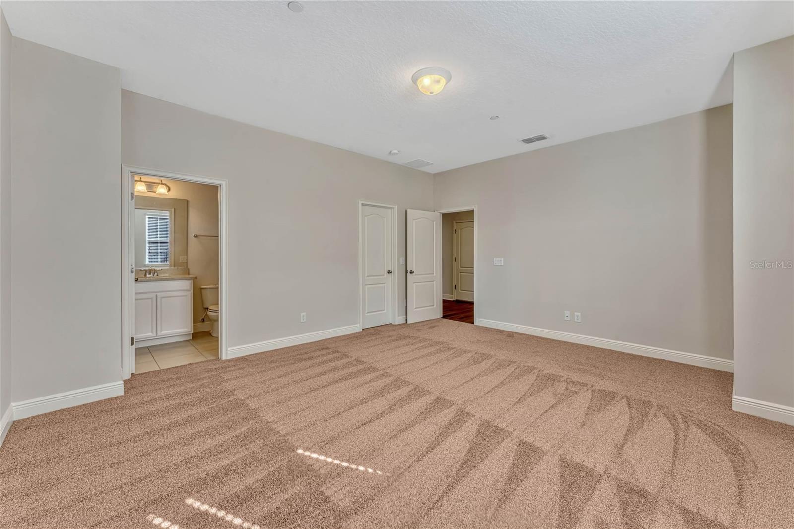 2440 LOBELIA DR, LAKE MARY, FL, 32746