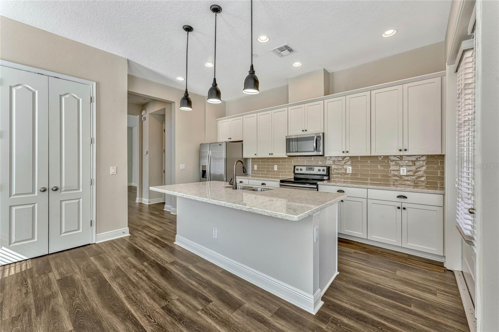 2440 LOBELIA DR, LAKE MARY, FL, 32746