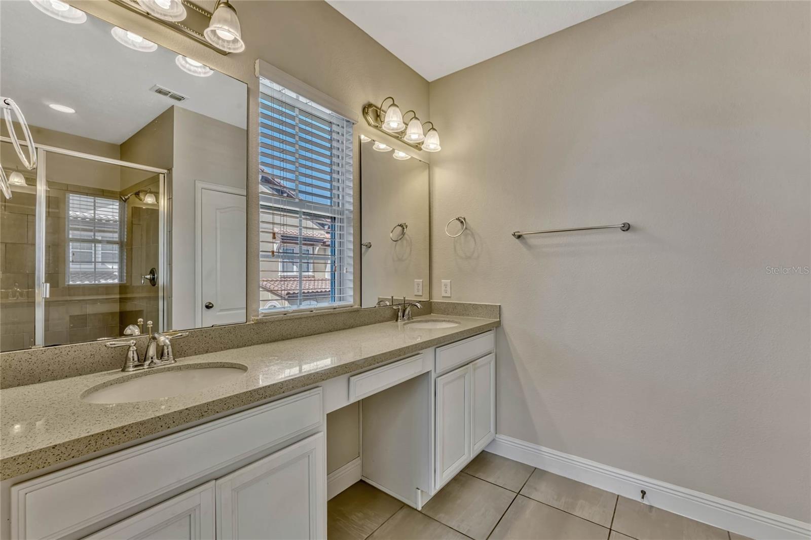 2440 LOBELIA DR, LAKE MARY, FL, 32746