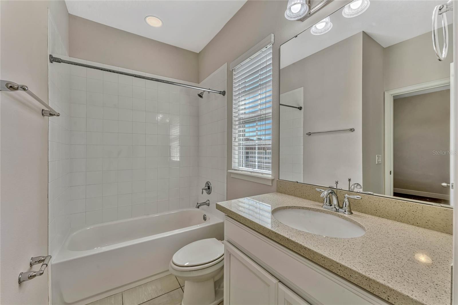 2440 LOBELIA DR, LAKE MARY, FL, 32746