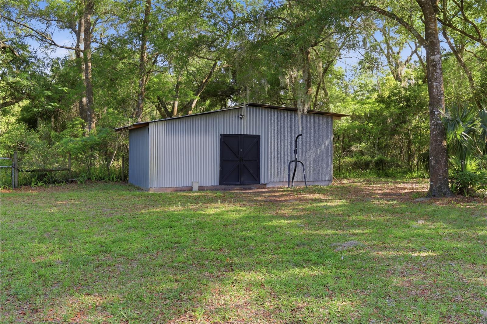 22 VIRGINIA AVE, DELAND, FL, 32724