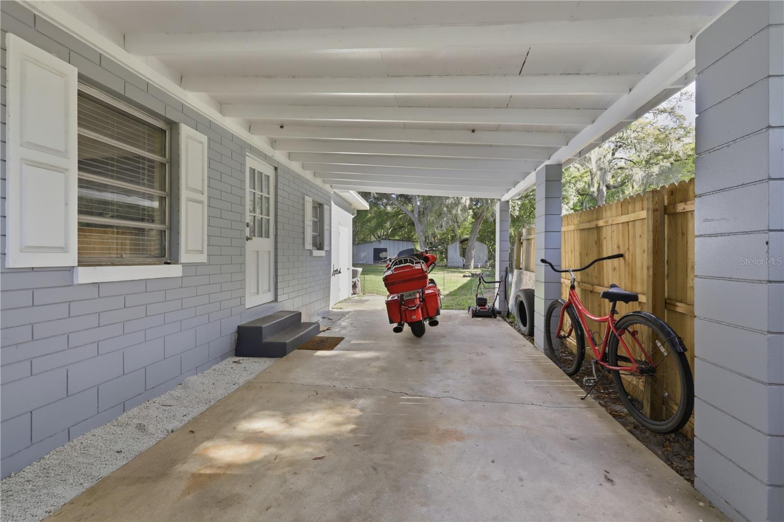 22 VIRGINIA AVE, DELAND, FL, 32724