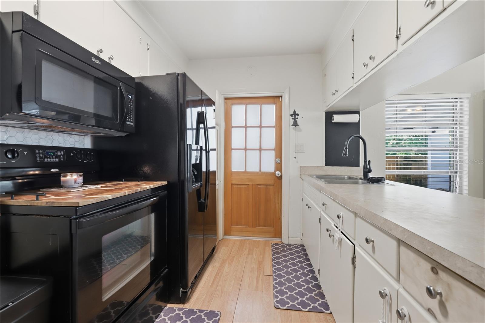 22 VIRGINIA AVE, DELAND, FL, 32724