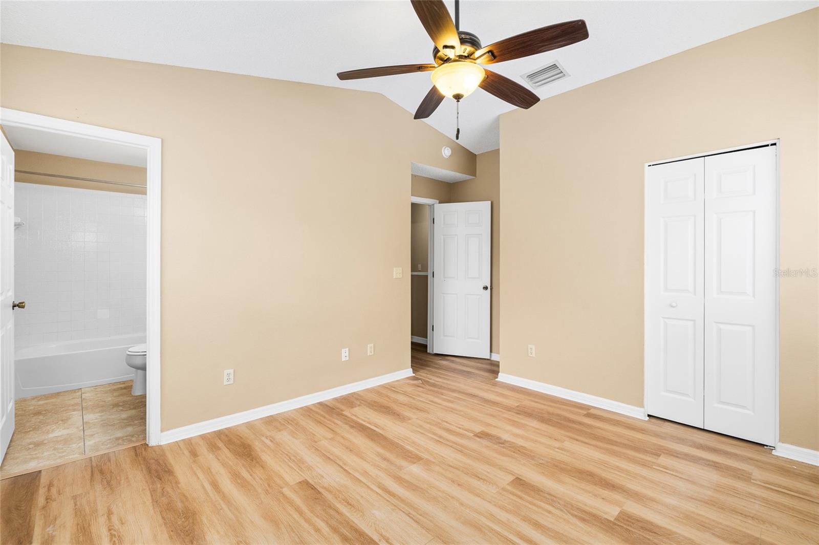 539 KENSINGTON LAKE CIR, BRANDON, FL, 33511