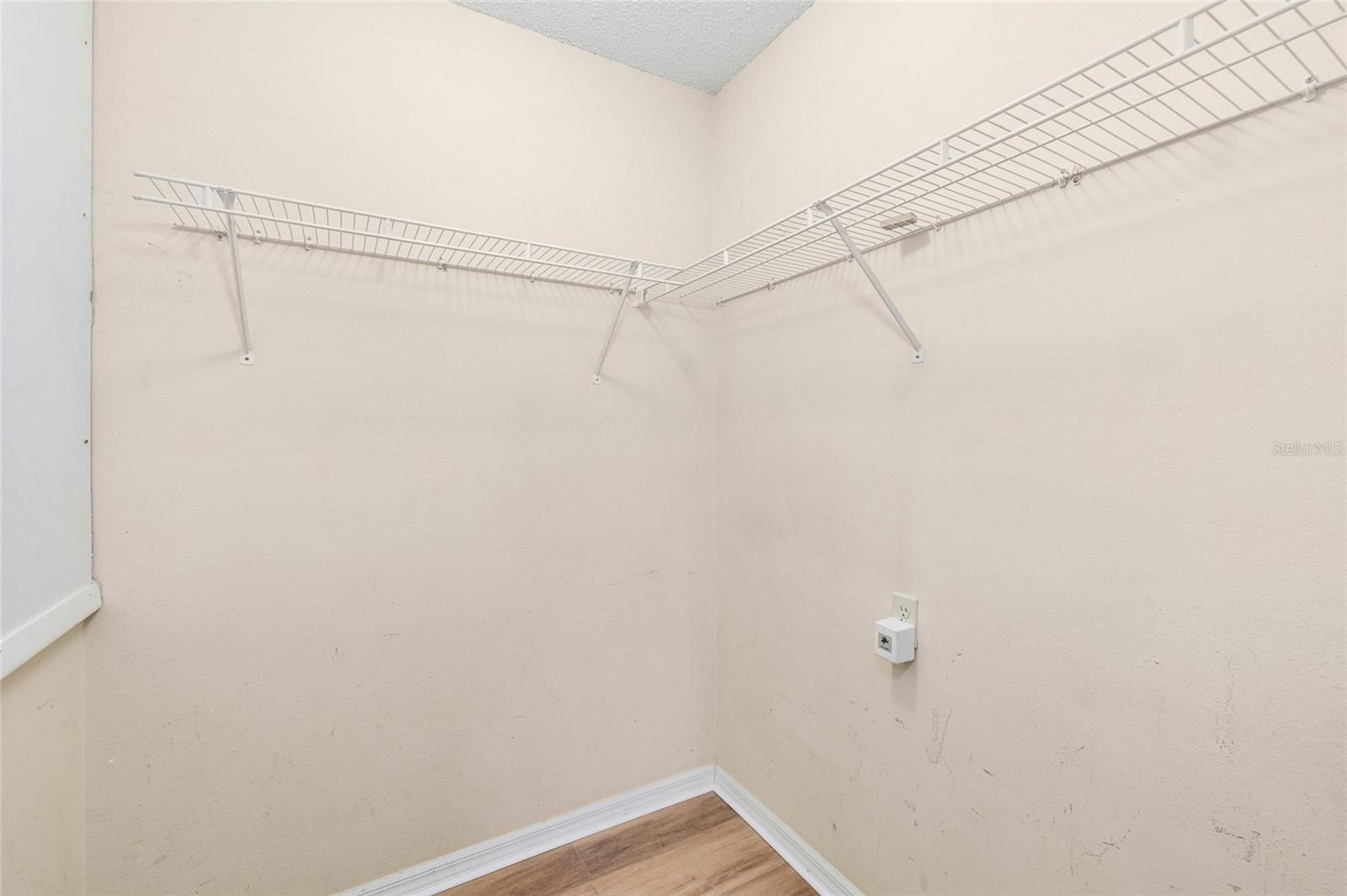 539 KENSINGTON LAKE CIR, BRANDON, FL, 33511