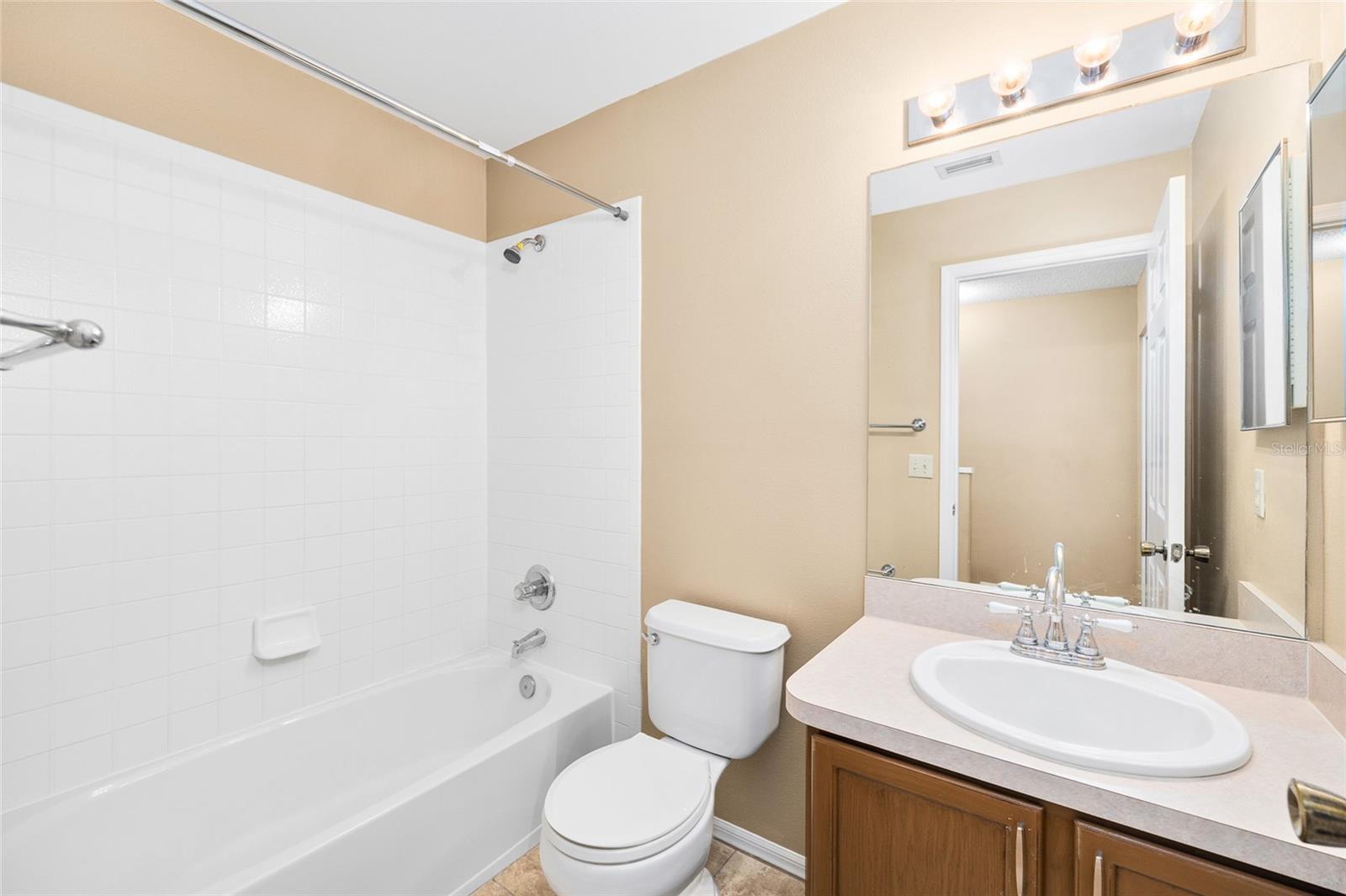 539 KENSINGTON LAKE CIR, BRANDON, FL, 33511