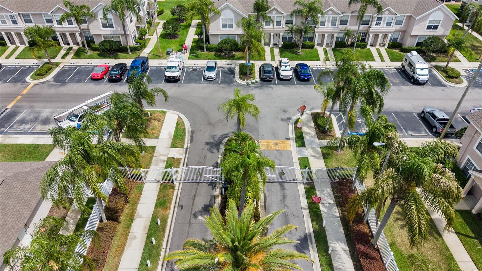 539 KENSINGTON LAKE CIR, BRANDON, FL, 33511