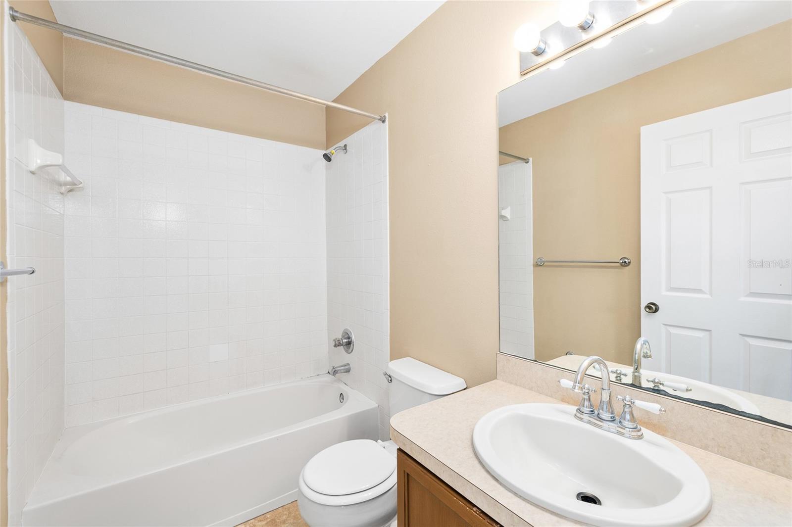 539 KENSINGTON LAKE CIR, BRANDON, FL, 33511