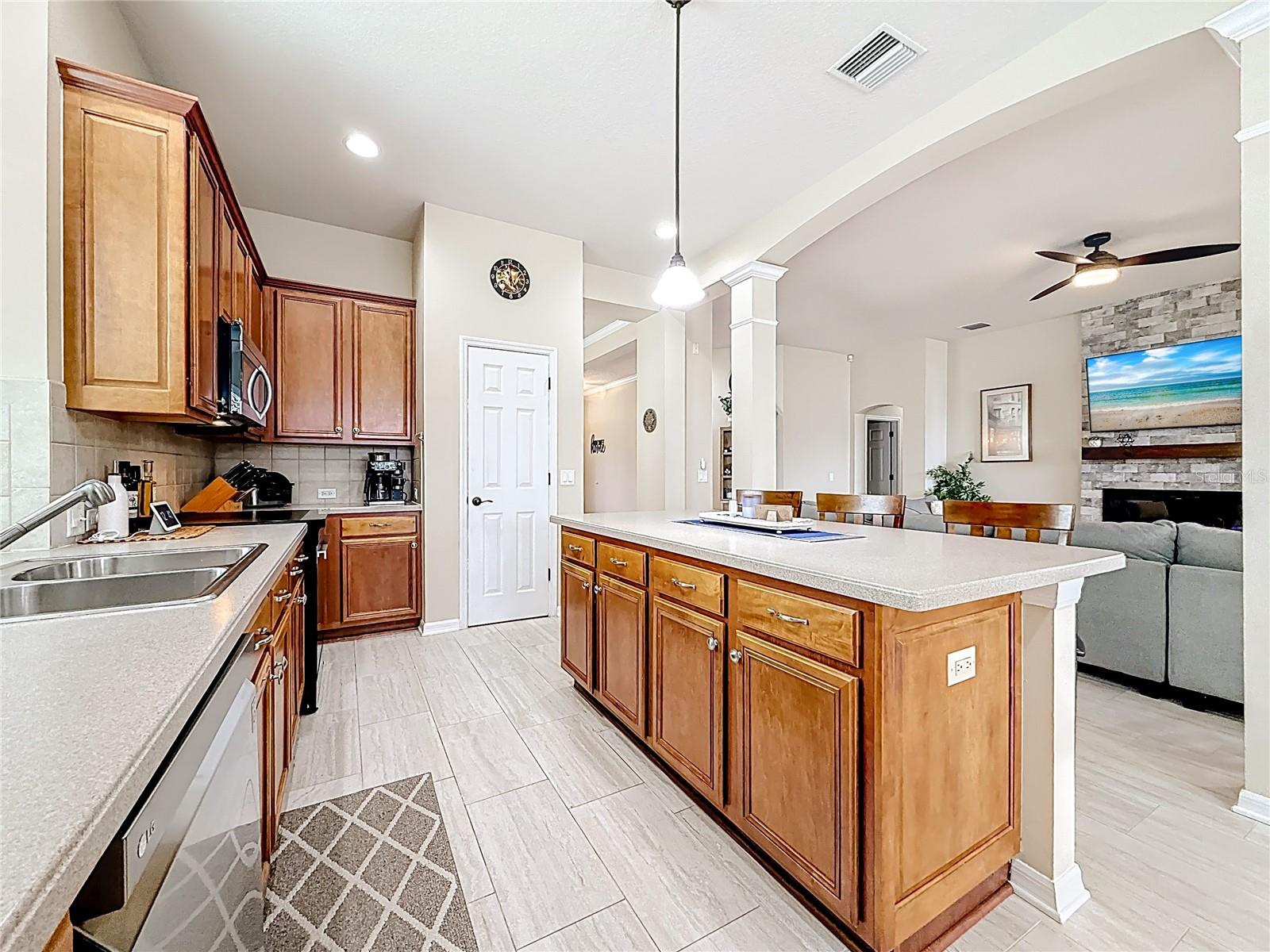 Kitchen - Great Room