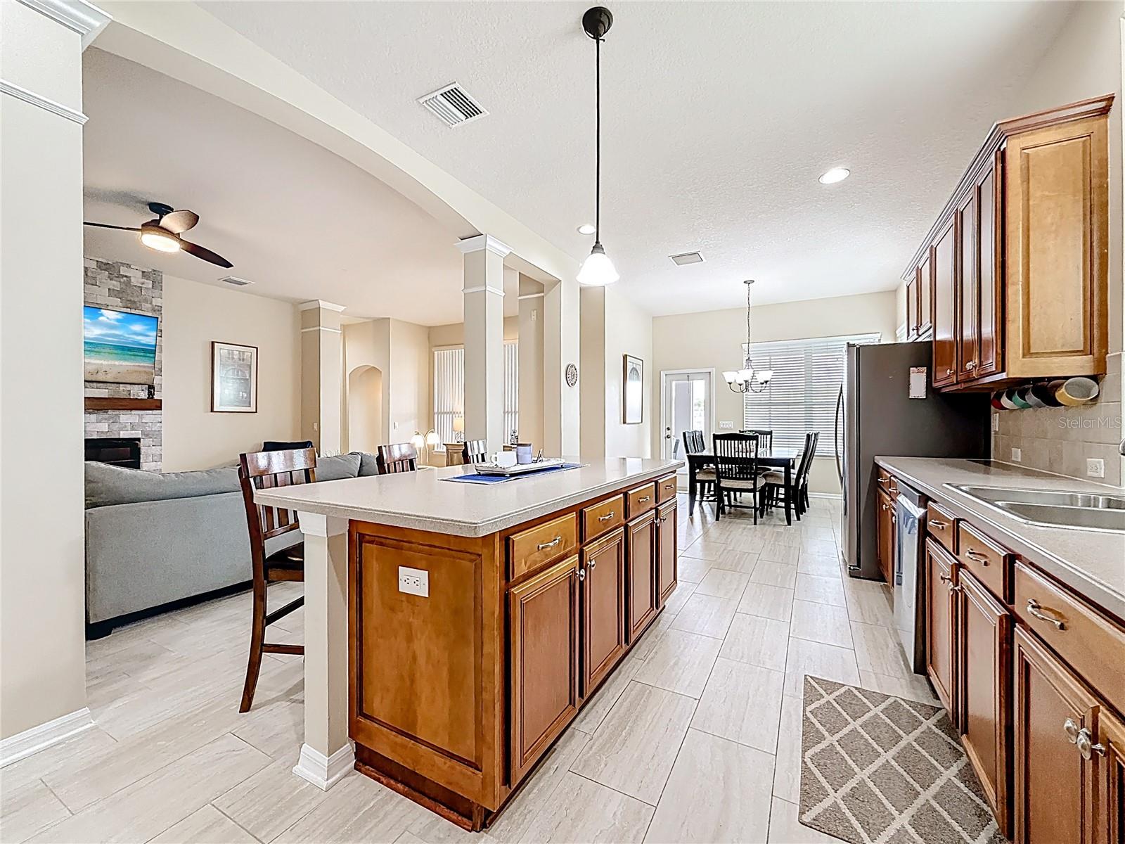 Kitchen - Casual Dining - great Room