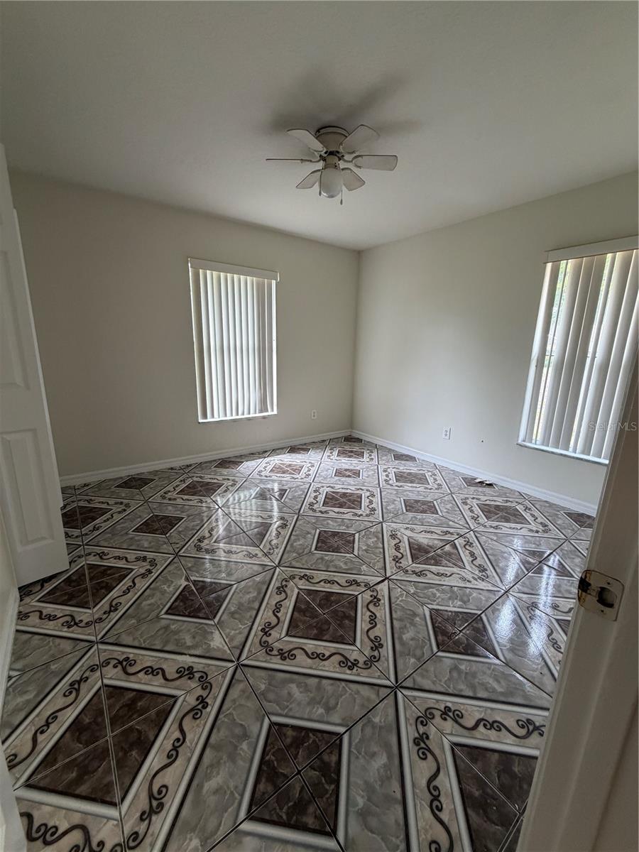 922 ELM FOREST DR, MINNEOLA, FL, 34715