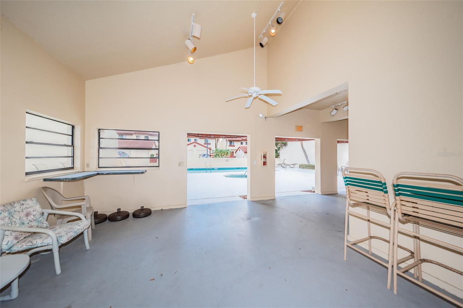 3460 COUNTRYSIDE BLVD #44, CLEARWATER, FL, 33761