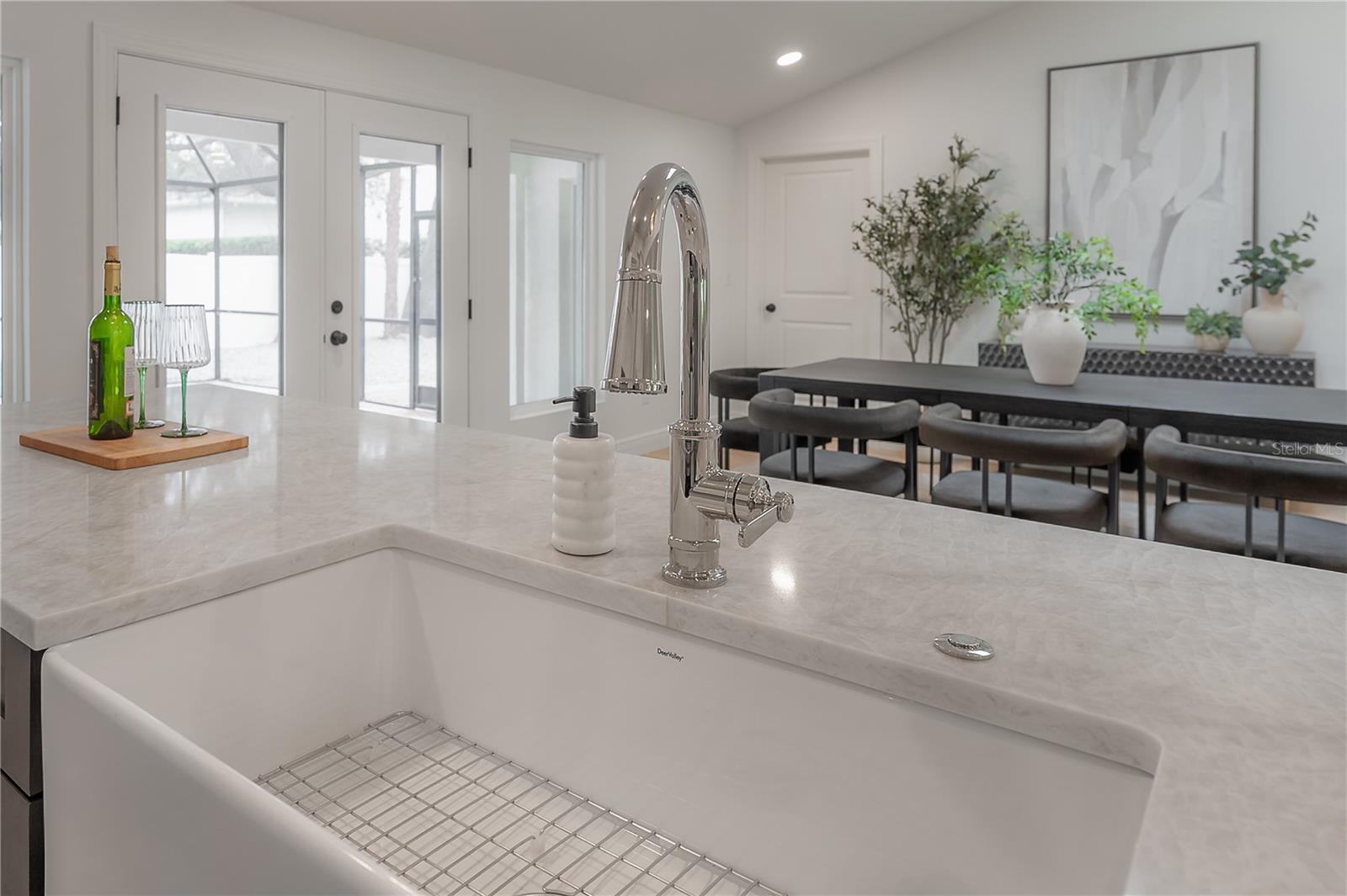 471 W DAVIS BLVD, TAMPA, FL, 33606