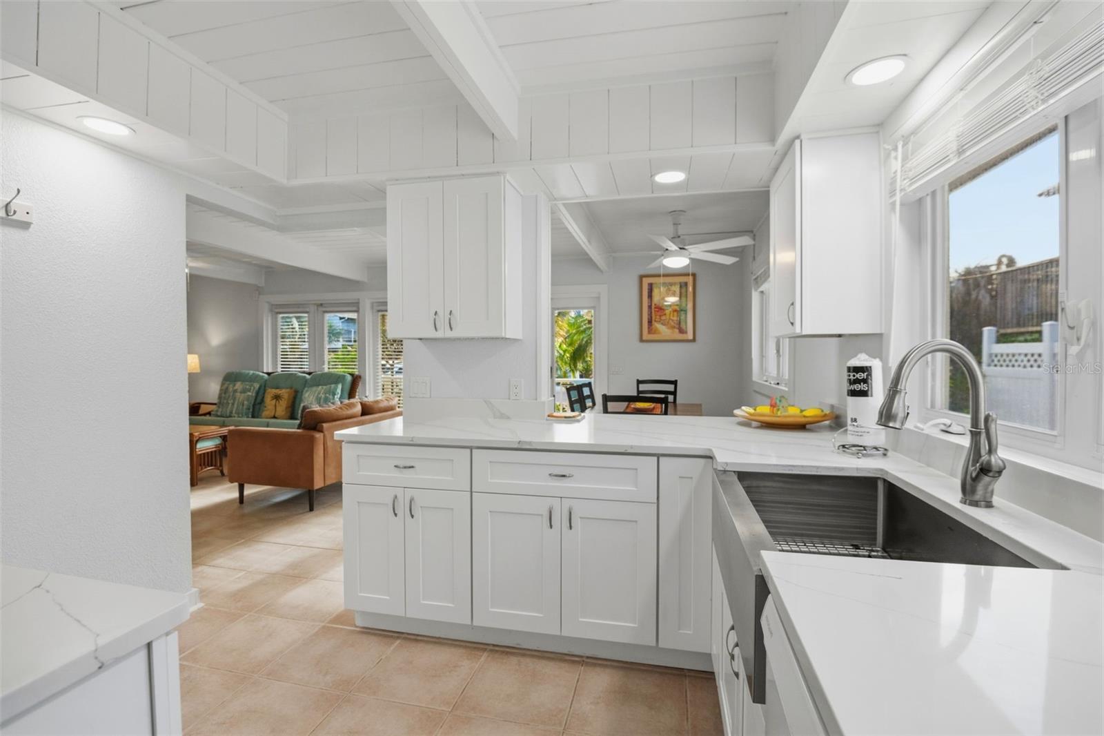2508 AVENUE B, BRADENTON BEACH, FL, 34217