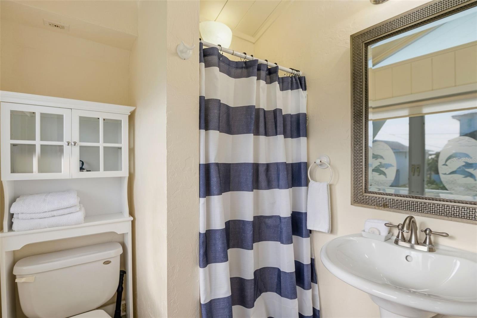2508 AVENUE B, BRADENTON BEACH, FL, 34217
