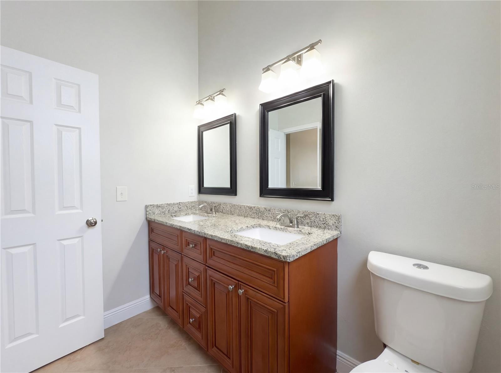 1696 CHATHAM CIR, APOPKA, FL, 32703