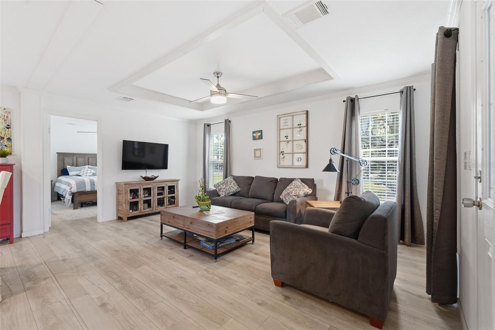 5625 HOG TOWN LN, MYAKKA CITY, FL, 34251