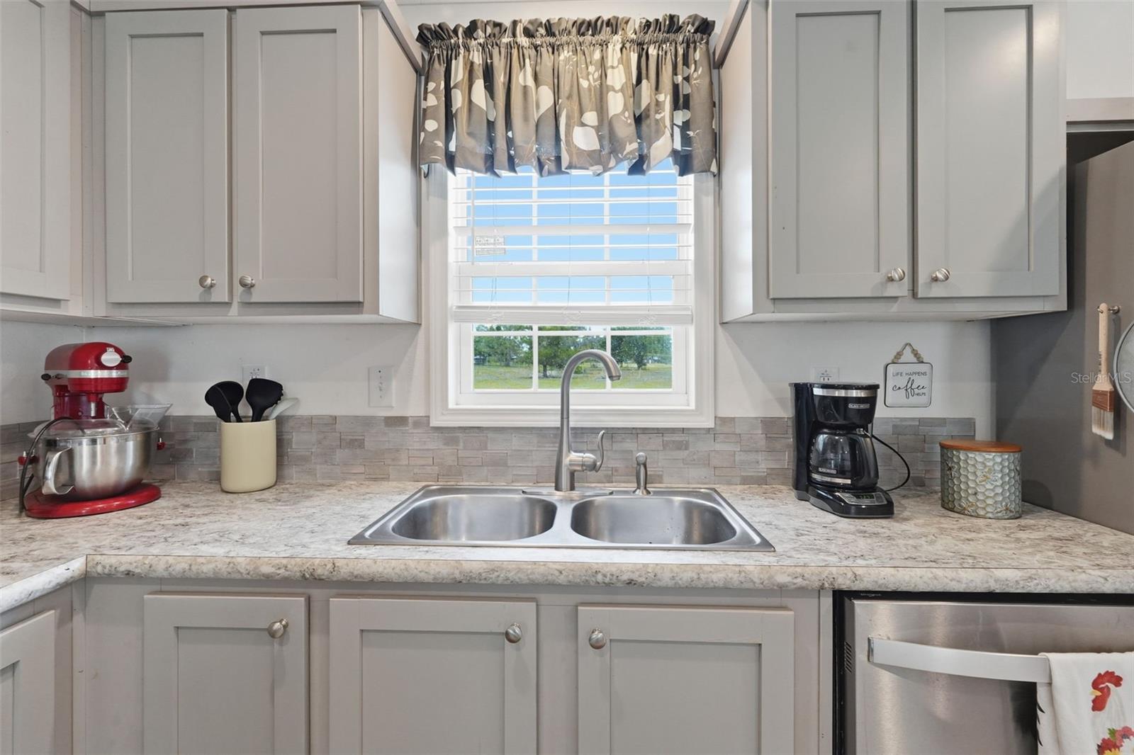 5625 HOG TOWN LN, MYAKKA CITY, FL, 34251