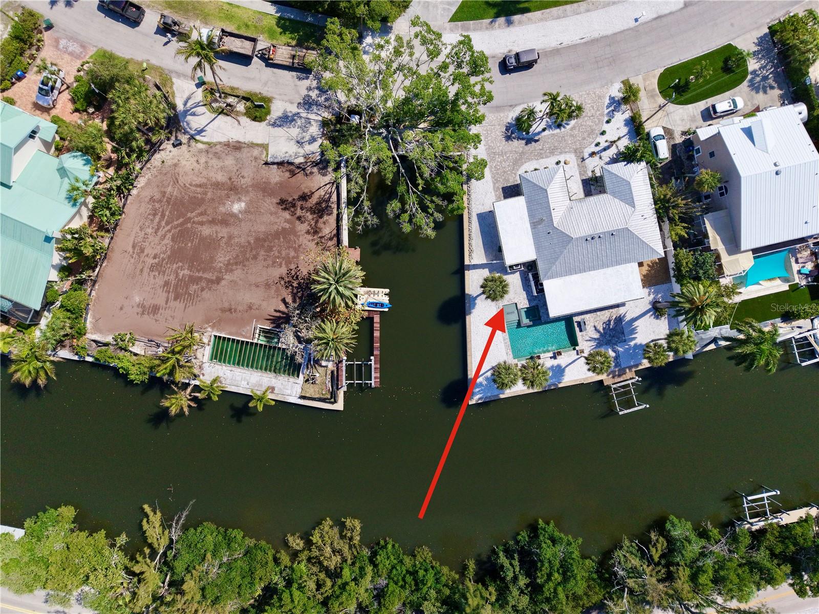 306 ISLAND CIR, SARASOTA, FL, 34242
