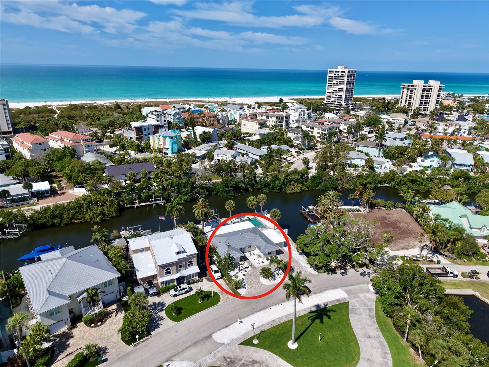 306 ISLAND CIR, SARASOTA, FL, 34242