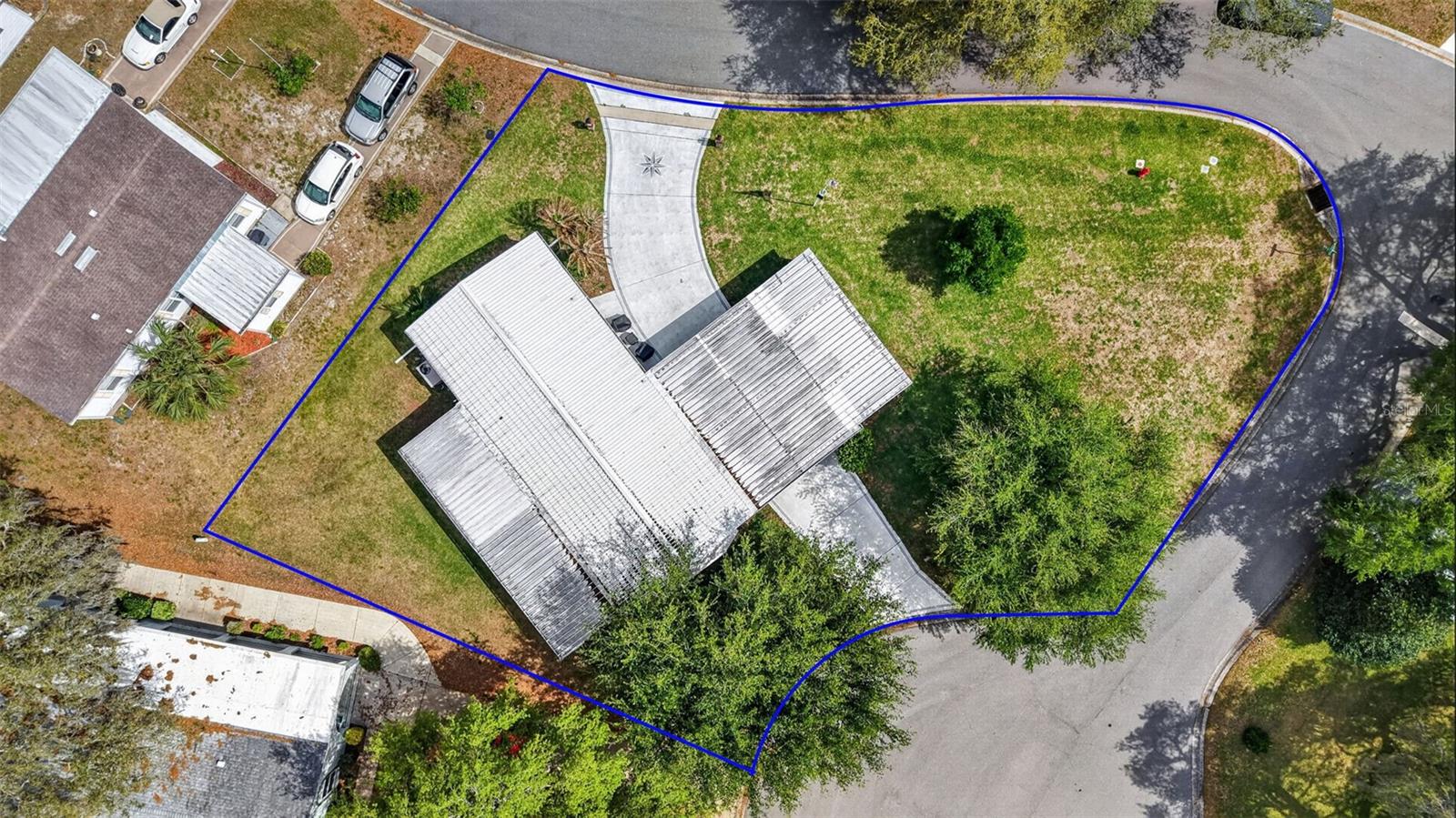 705 DEVON DR, LADY LAKE, FL, 32159