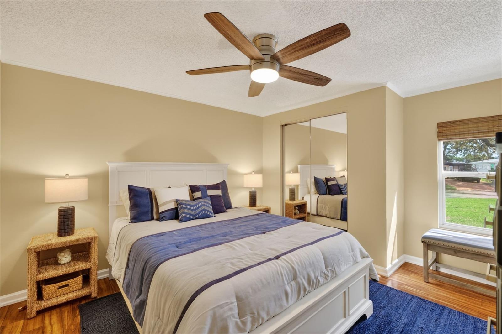 705 DEVON DR, LADY LAKE, FL, 32159