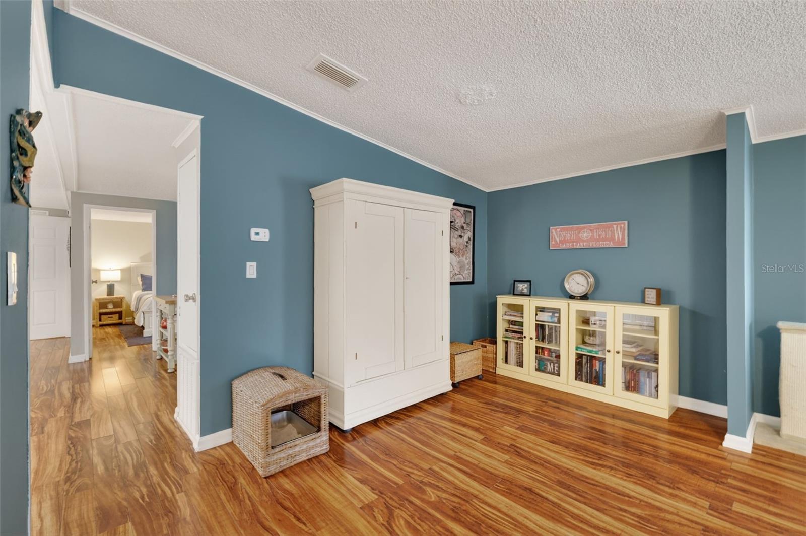 705 DEVON DR, LADY LAKE, FL, 32159